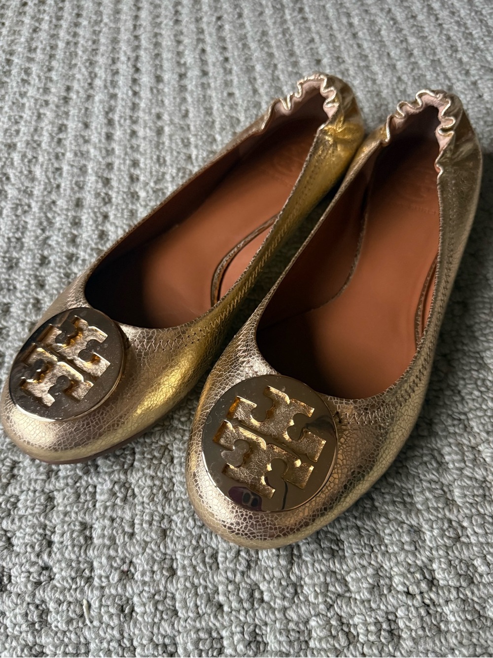 Tory Burch Gold Metallic Logo Ballet Flats - 9M